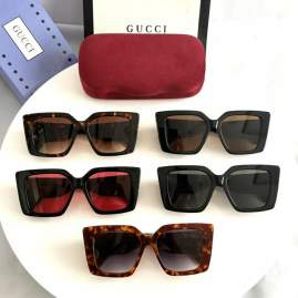 Picture of Gucci Sunglasses _SKUfw79338197fw